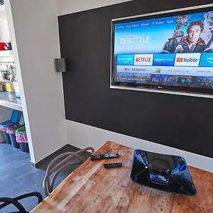 Apartment In Front Of St Peter's Square And Vatican Museums - Mypad In, Rom